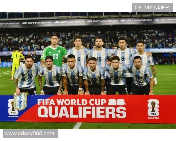 秘鲁足球历史球星排名揭晓哪些球员在国内外赛场上最具影响力